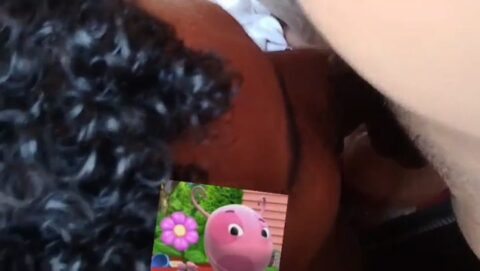 Vídeo de Novinho Passivo Mamador