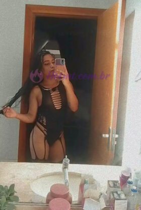 Foto 2 de 5 da acompanhante Mirelly Korb em Cuiabá