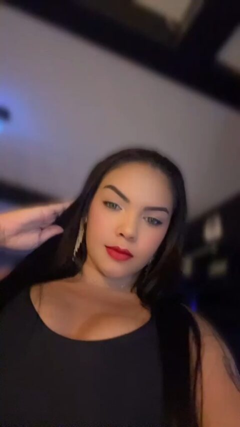 Vídeo de Karol Safadinha