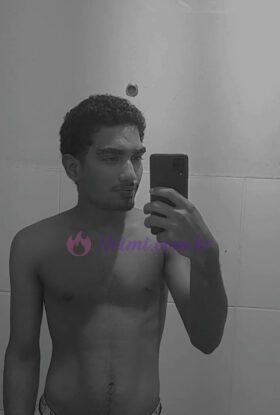 Foto 5 de 11 do garoto Cerqueira em Várzea Grande