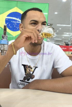 Foto 2 de 2 do garoto Henrique Silva em Sinop